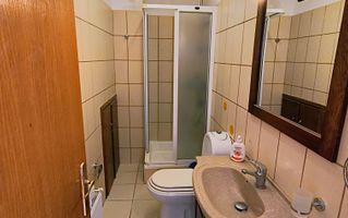 Vila Complex The CLASS,- rond OMV Pipera- curte - garaj - Poză 19