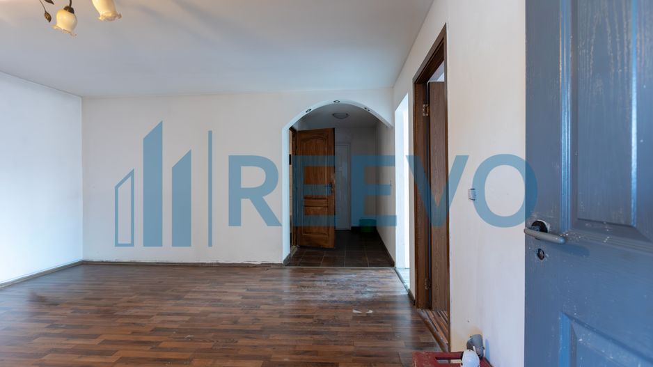 Proprietate cu casa si spatiu comercial+teren 4060 mp Bahna - Poză 16