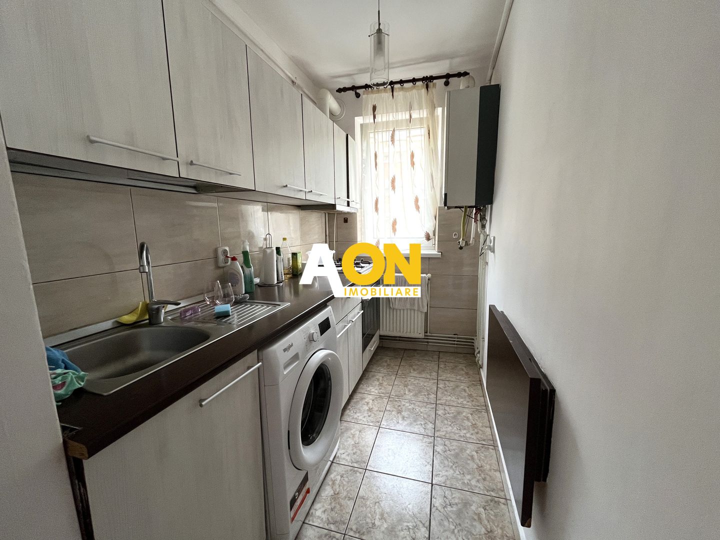 Apartament 4 Camere, Zona Cetate - Poză 2