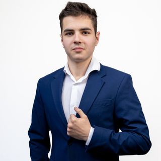 Vlad Nedelcu - TRÎMBIȚAȘU ESTATE