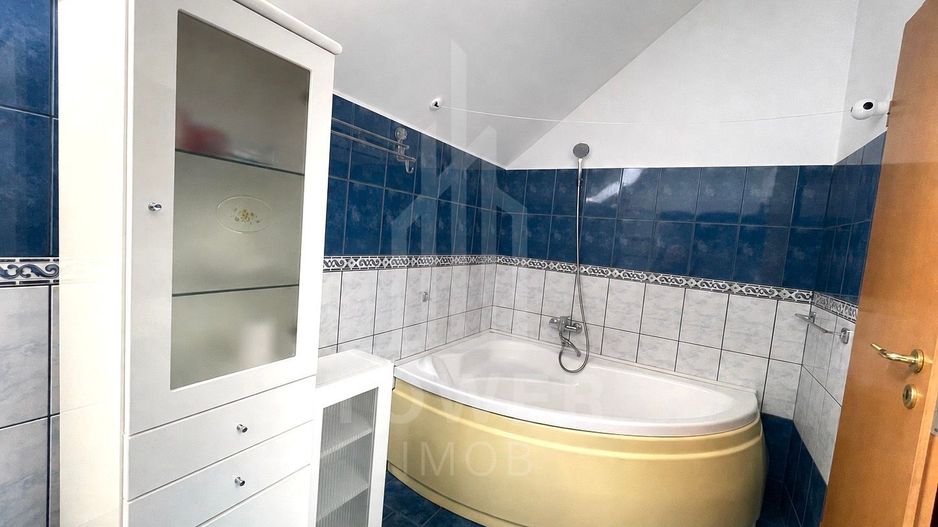 Închiriez apartament 3 camere la vilă – Strand - Poză 11