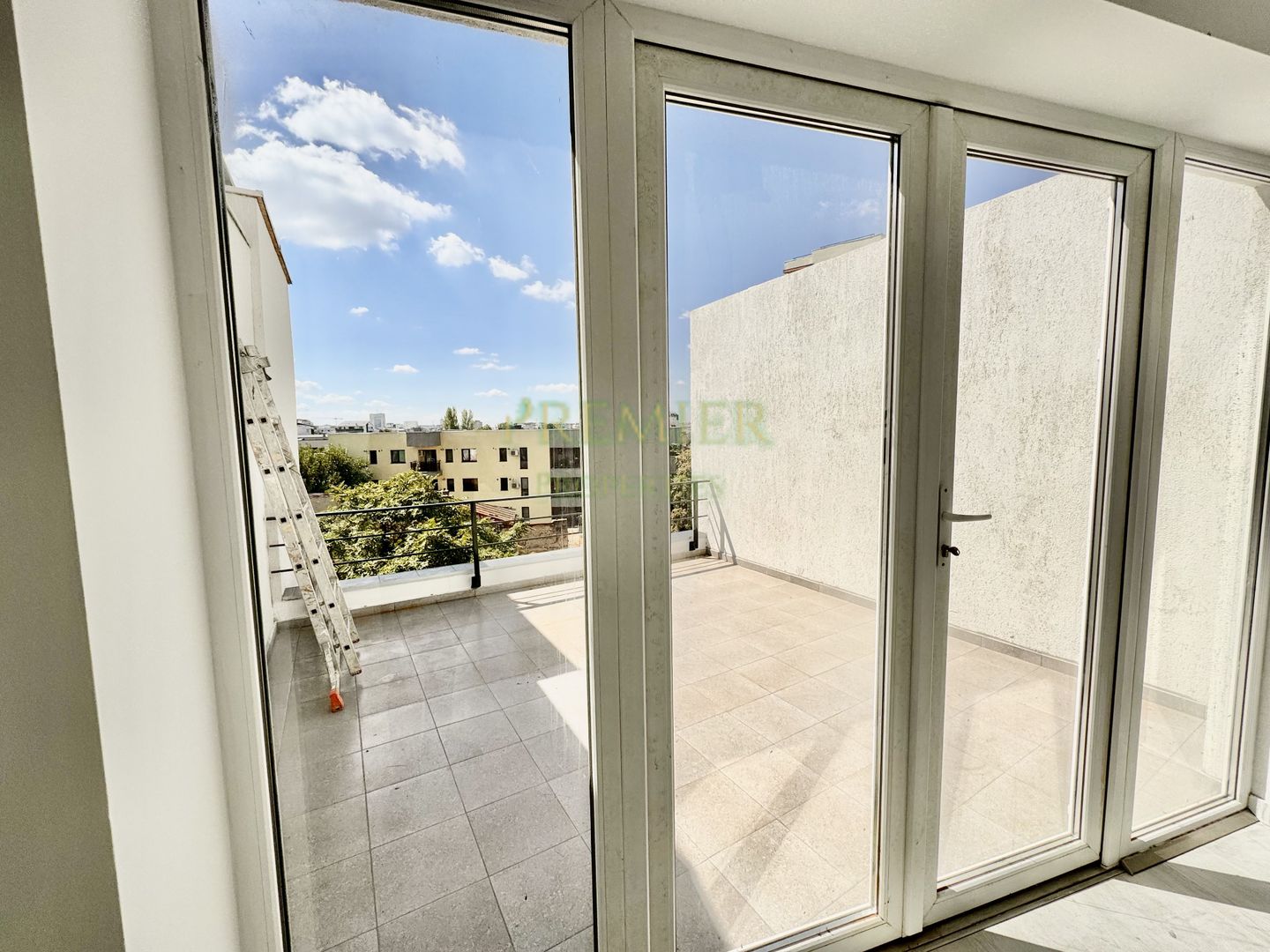 SPATIU DE BIROURI 17.5 EUR/MP | STEFAN CEL MARE | FARA SERVICE CHARGE | CENTRALA - Poză 1