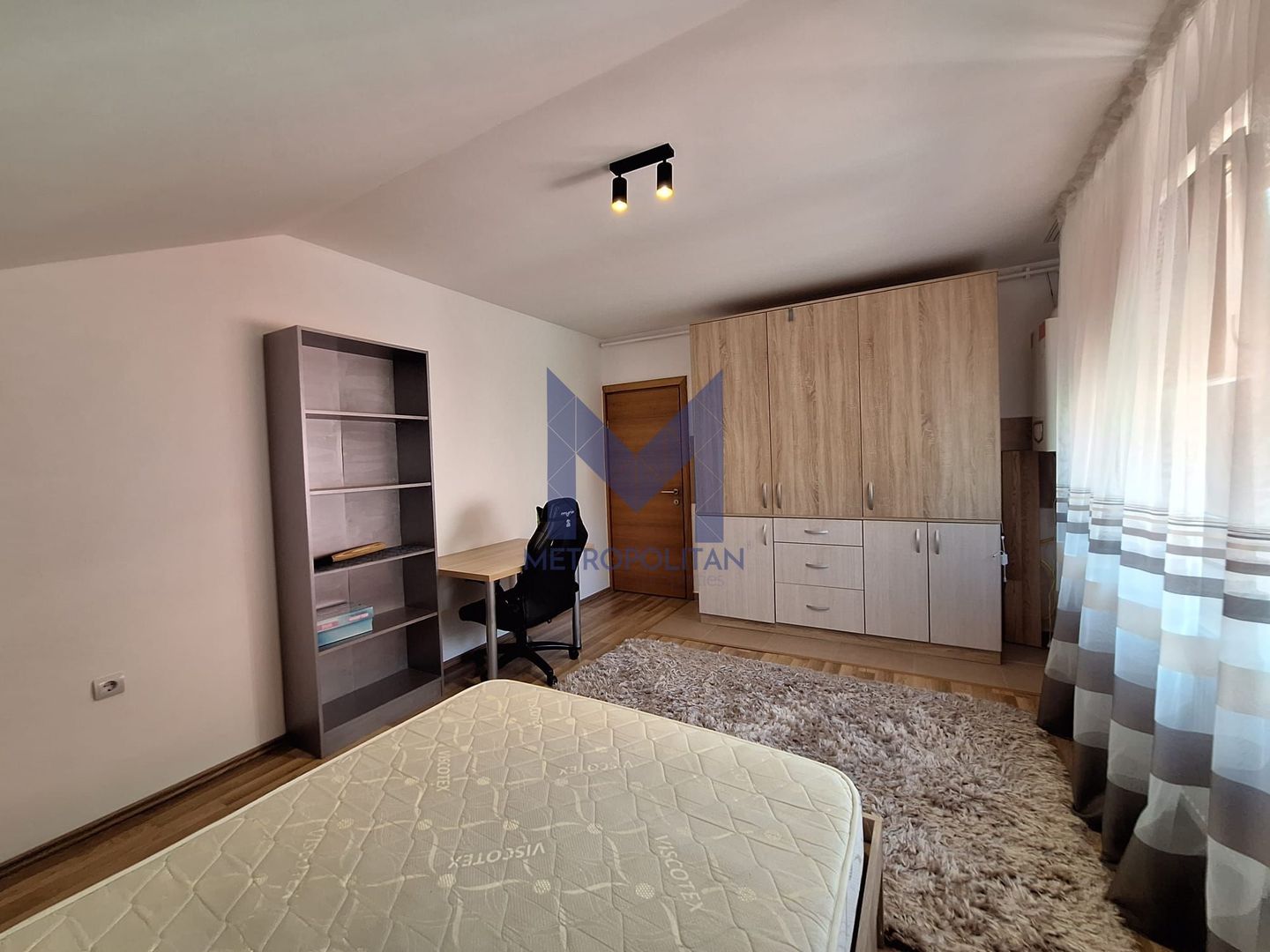 3 camere 100 mp I terasă I 3 parcări I Borhanci - Poză 9