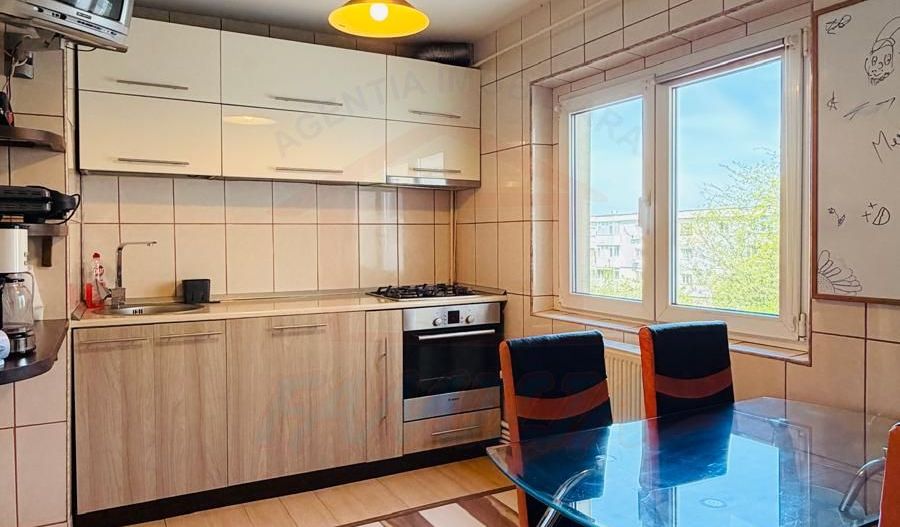 Apartament 3 camere IC Frimu in IFR, strada Nae Leonard Bloc R - Poză 10