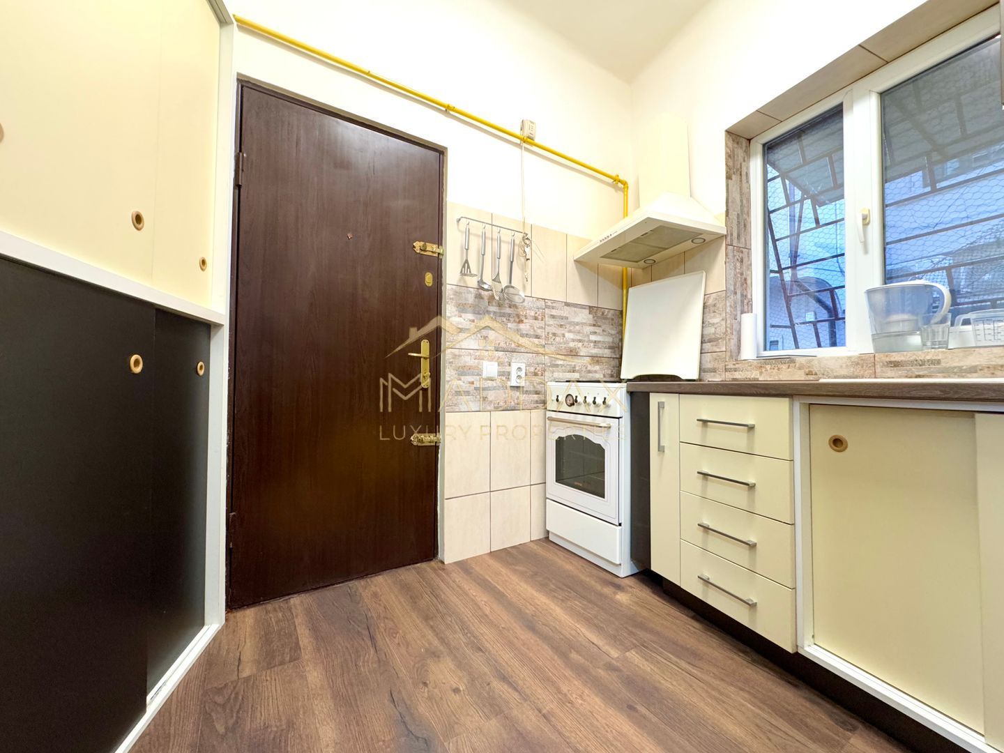 Apartament cu 2 camere in Vila *Parter* // Parcul Carol - Poză 10