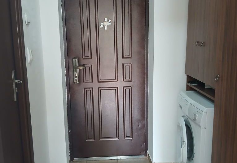 Garsoniera Dristor,  7 minute metrou - Poză 4