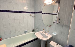 Apartament 3 camere decomandate – zona Decebal, Oradea - Poză 7