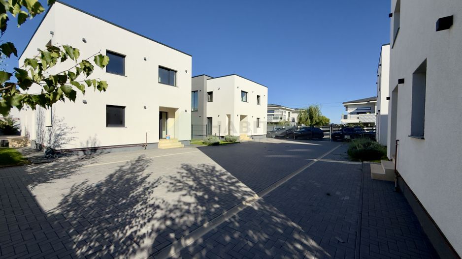 Vila individuala, str. Primăverii-Tunari | Complex privat - Poză 14