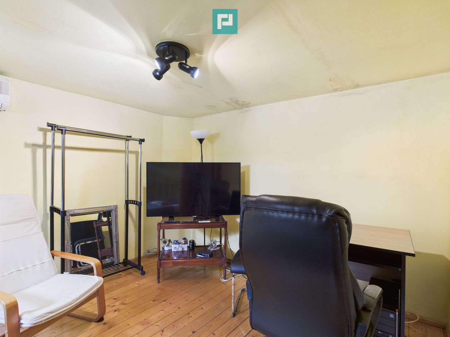 Casă individuală cu teren,  Andrei Șaguna -Traian - Poză 10