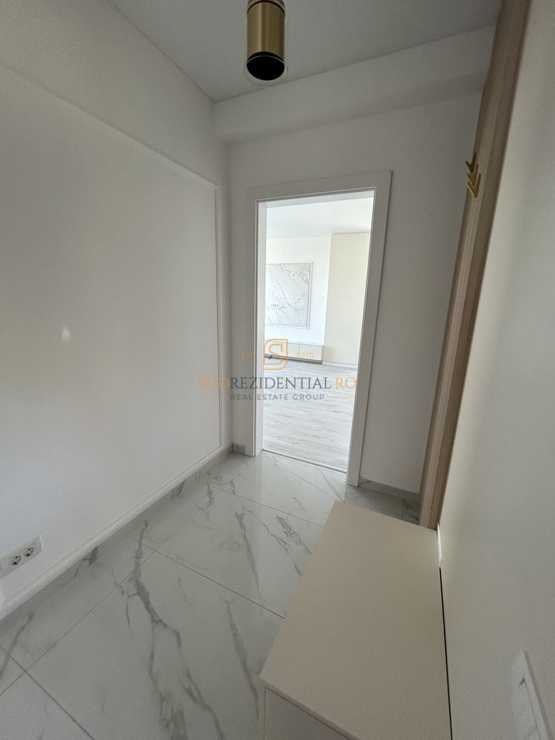 Vila individuala cu 4 camere, ansamblu cu piscina, Bragadiru - Poză 3