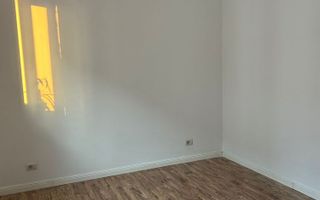 Apartament cu 2 camere semidecomandat la vanzare - Poză 4