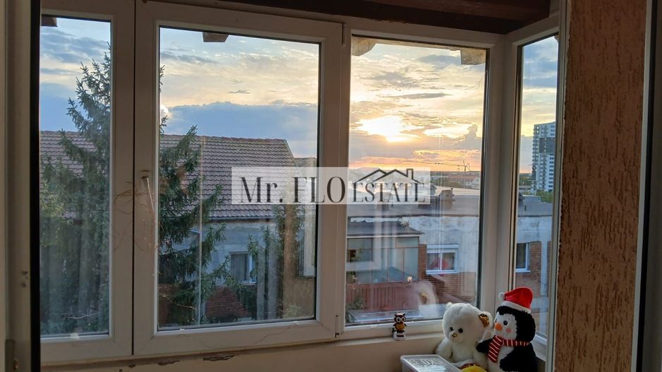 Apartament 2 camere cu 2 balcoane și pod – zona Torontalului - Poză 7