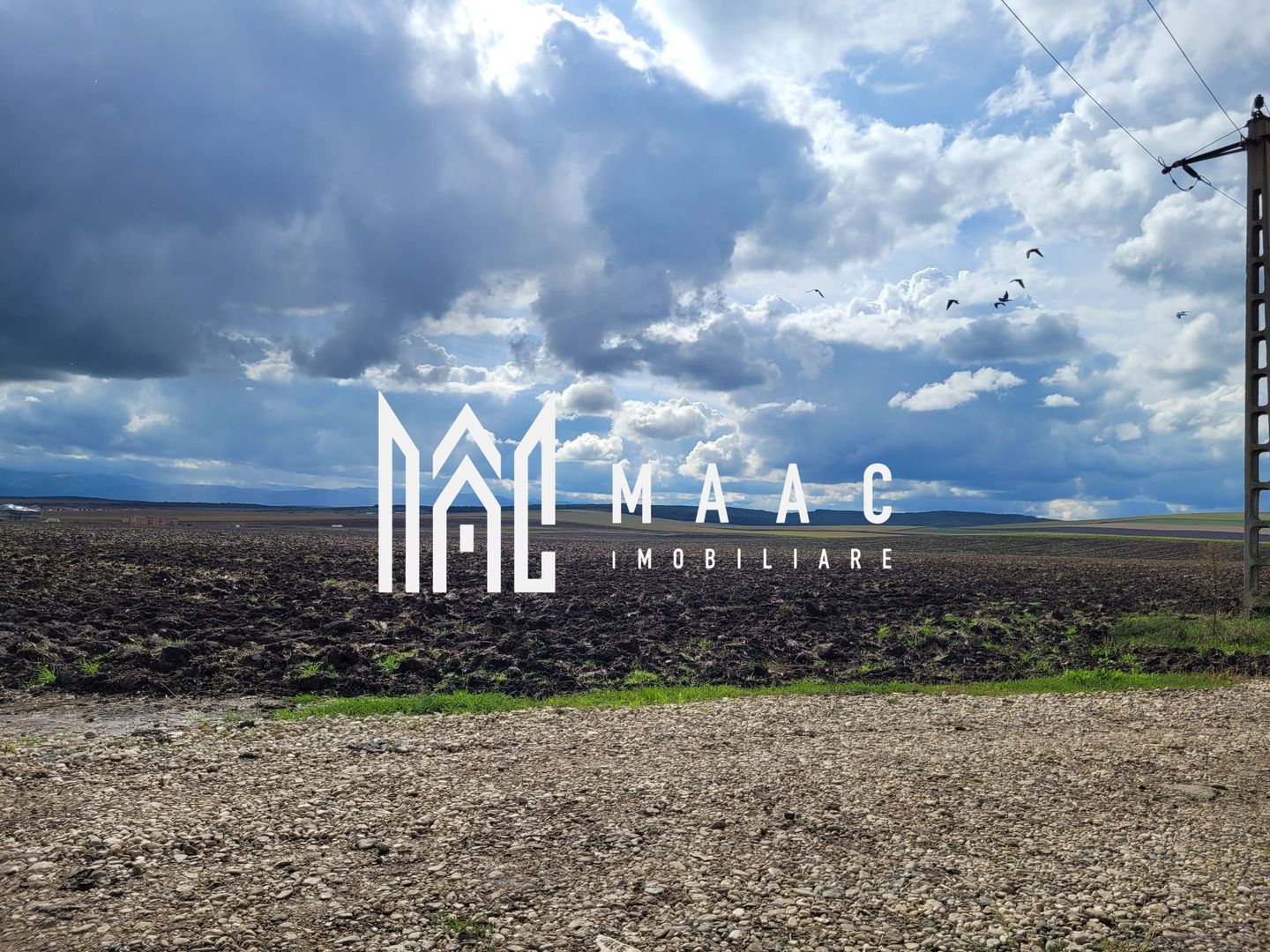 Teren 17300 MP | Deschidere la 2 Strazi | Ocna Sibiului - Poză 1