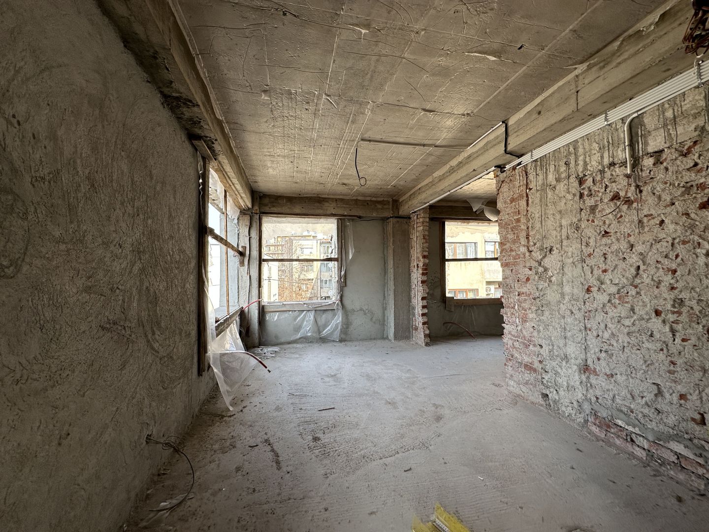 FERDINAND - Lirei | Teren 412 mp| Cladire 750 mp | structura noua - Poză 19