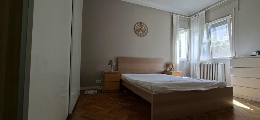 Apartament deosebit cu 4 camere și 2 băi – Casă interbelică RI12 - Poză 4