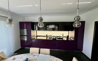 Vila lux de vanzare in cel mai dorit complex din Erou Iancu Nicolae-locatie rara - Poză 10