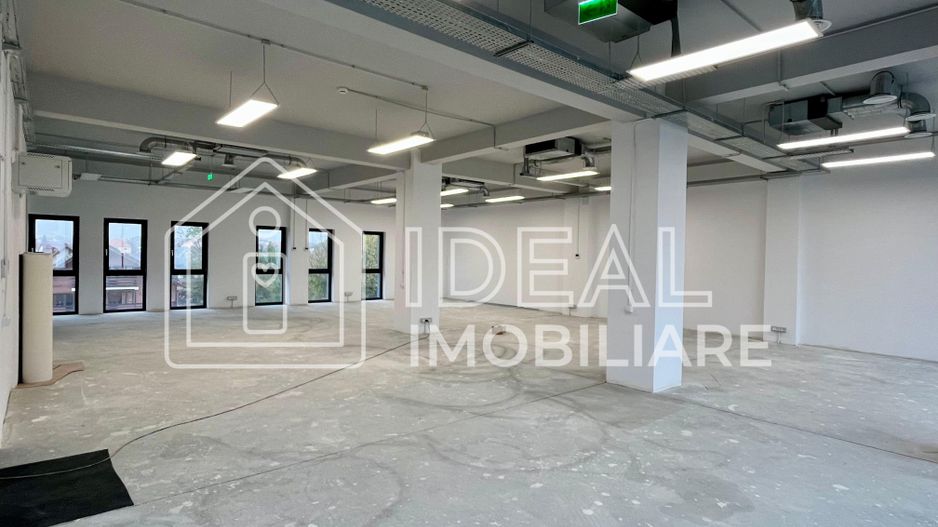 Spatiu comercial de inchiriat- 200 mpu, zona Podul Garii - Poză 2