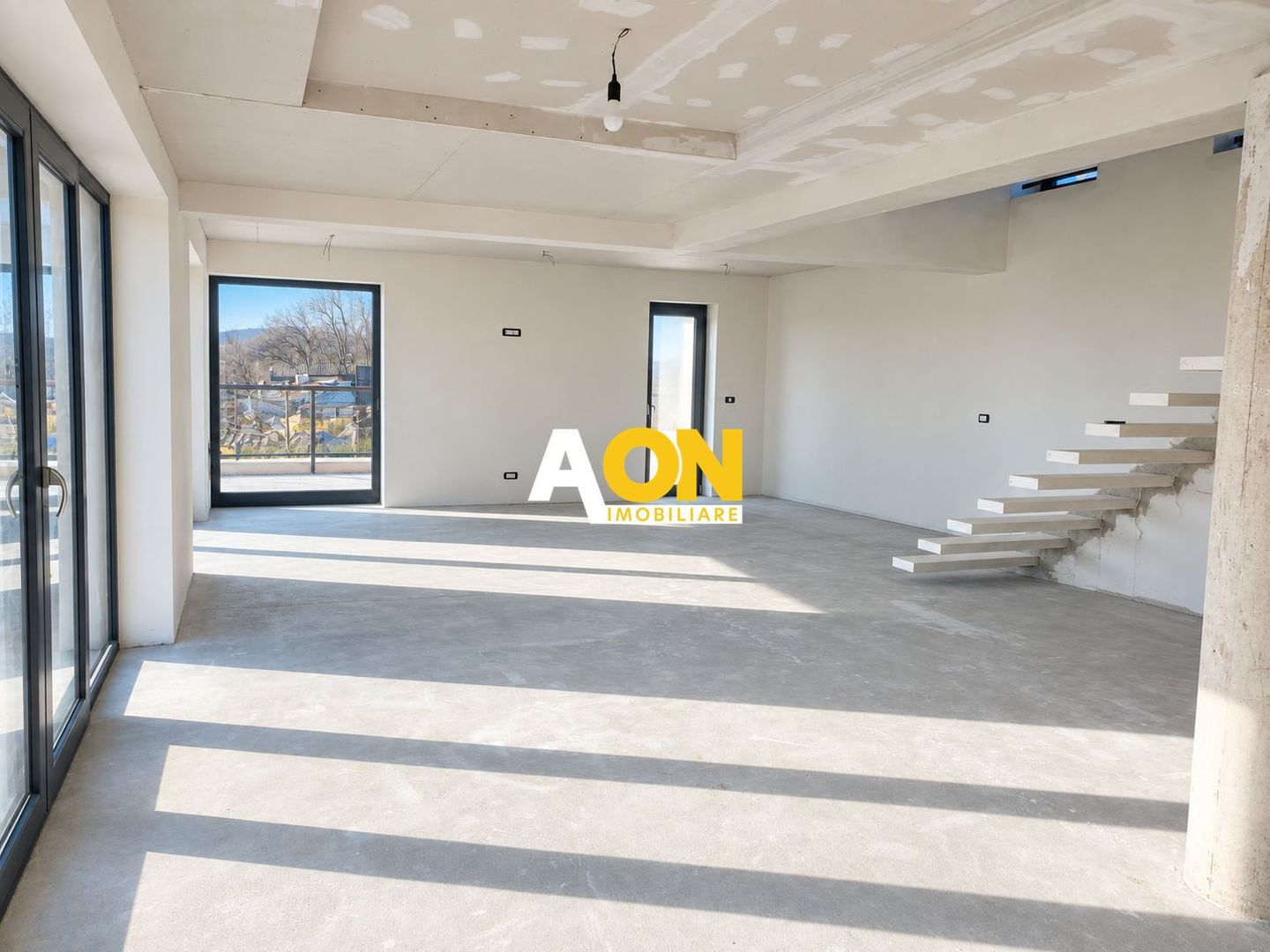 Vila deosebita, moderna, 4 camere, 1242 mp teren, cu panorama, Micesti - Poză 6