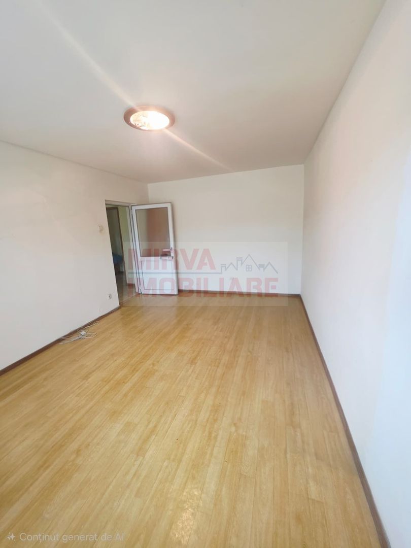 Vanzare apartament 2 camere decomandat, Malu Rosu, parter inalt - Poză 2