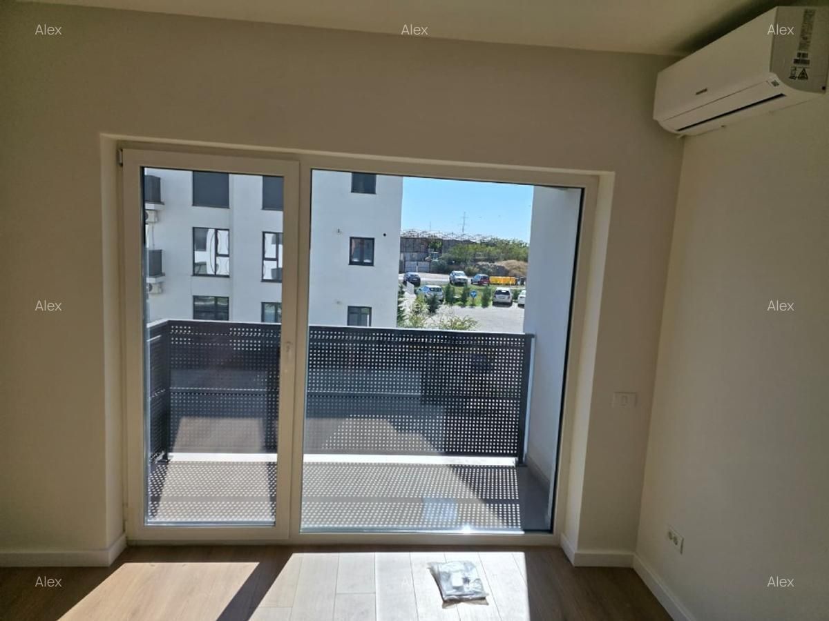 Ofer spre vanzare apartament aproape nou cu 2 camere, nemobilat - Poză 5