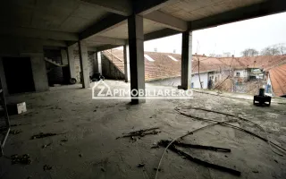 Spatiu comercial 2.800 mp.Piata Republicii,555 euro mp - Poză 11