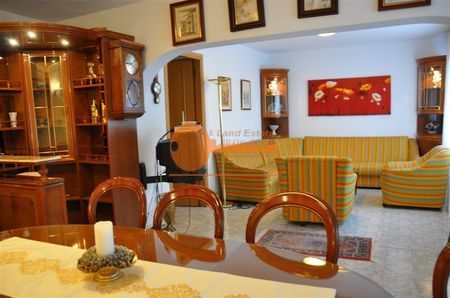 Chirie 3 camere Piata Victoriei ( lux-metrou 3 minute ) - Poză 1