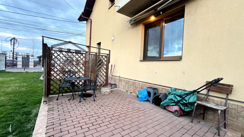 Casă spațioasă, confort ridicat, garaj și teren generos, zona Aradului - Poză 24