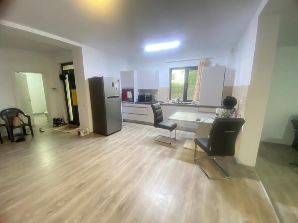 Casa 5 cam Dumbravita IKEA140mp utili teren 342mp - Poză 13