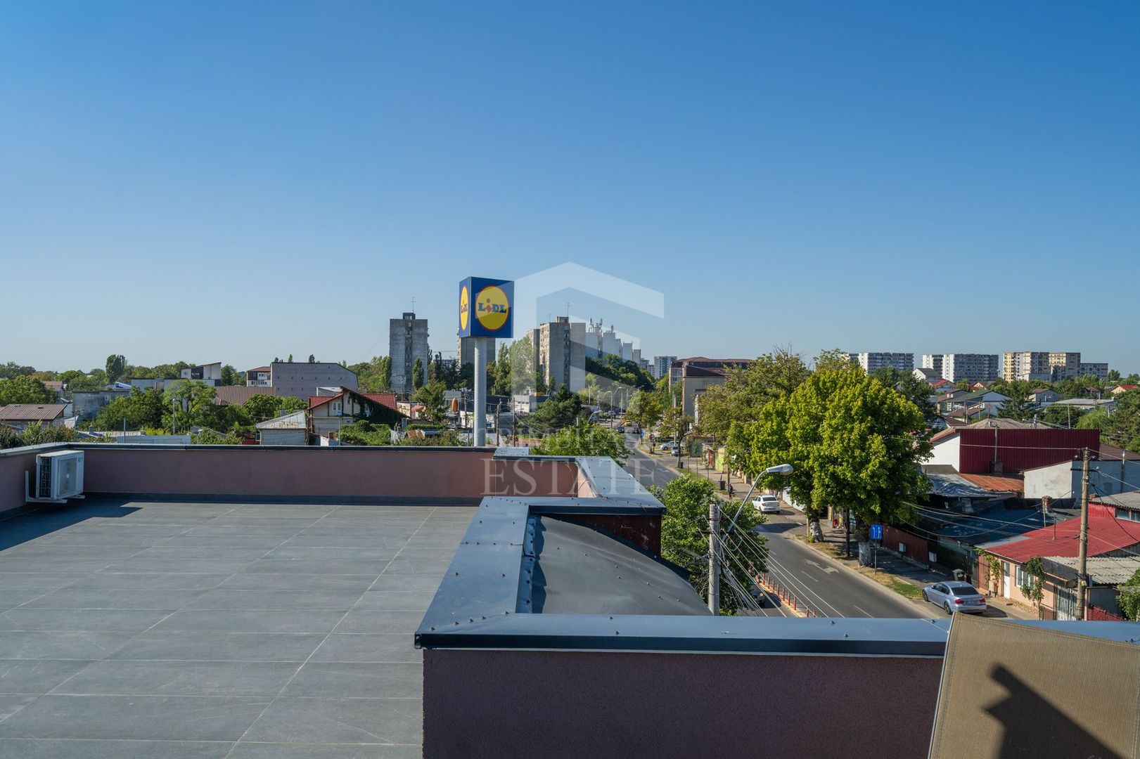 SI CASA SI AFACERE totul sub același acoperiș in Sector 5/Sălaj - LIDL - Poză 67