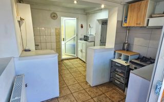 Casă 4 camere, garaj + spațiu comercial |  Sat Nedelea - Poză 27