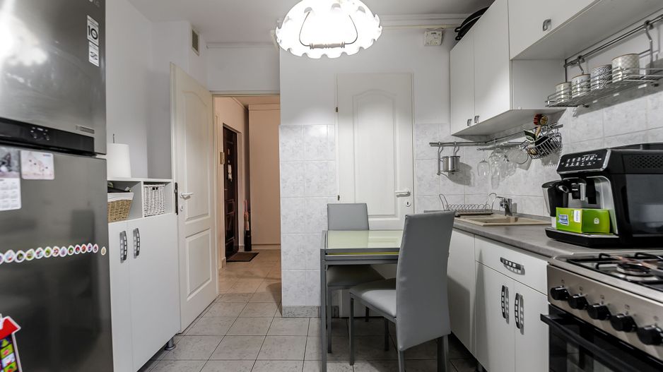 Rezervat Apartament cu 2 camere amenajat, etajul 2, zona Podgoria - Poză 5
