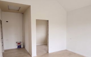 Apartament cu 2 camere 59,40 mp + 30 mp pod - Busteni cartier Zamora - Poză 4