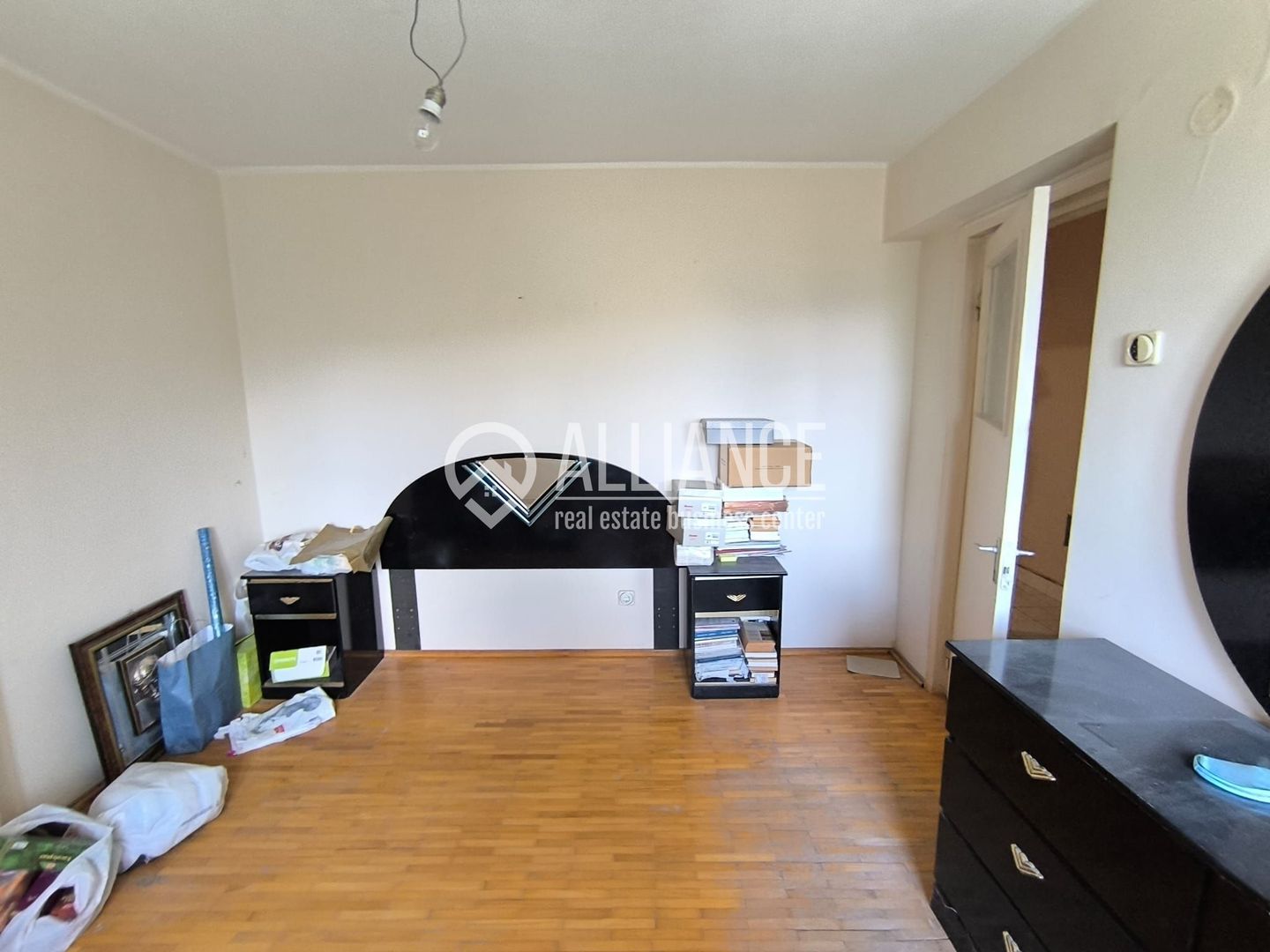 FALEZA NORD(cod03) - 4 camere originale ,frontal la mare ! - Poză 3