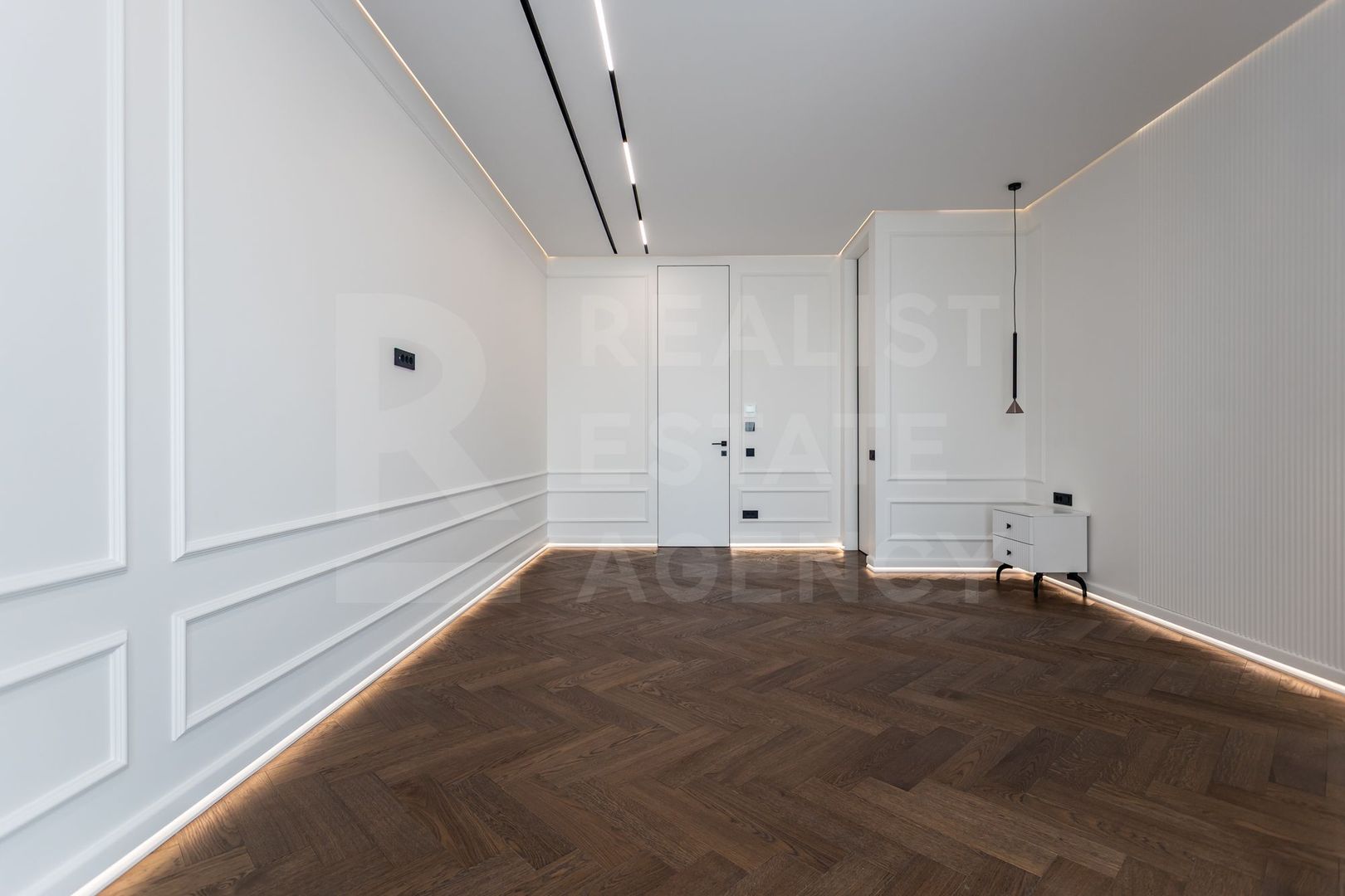 Chirie, apartament, 4 camere, str. Universității, Centru - Poză 25