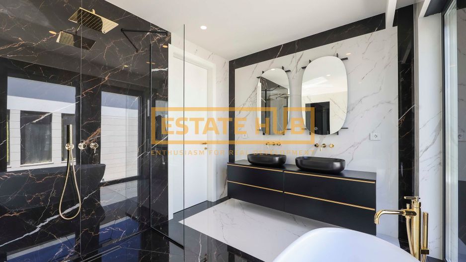 Vila in ansamblu exclusivist, acces la piscină și facilități premium - Poză 7