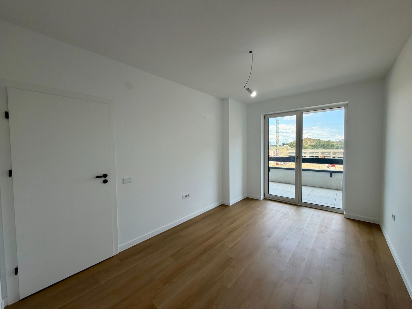 Apartament 2 camere | terasă 18 mp | Alphaville Distrikt - Poză 5