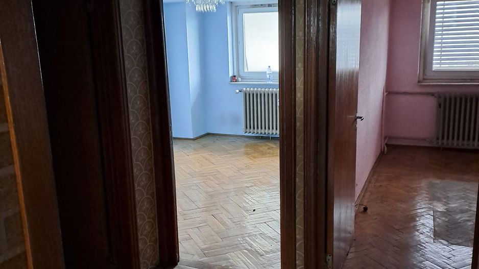Vand apartament 4 camere - Poză 6