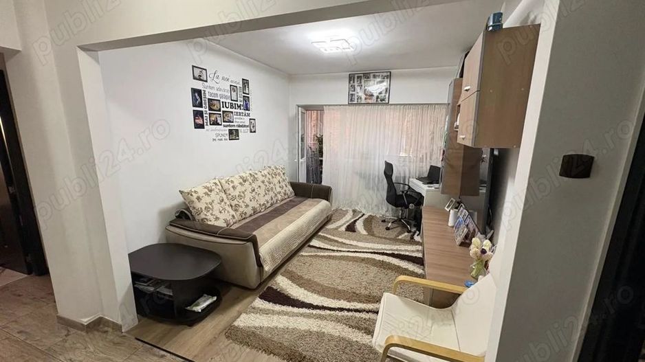 Vanzare apartament 3 camere decomandat et1 - Poză 2