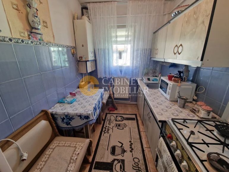 Apartament cu 2 camere semidecomandat zona Zimbru - Poză 6