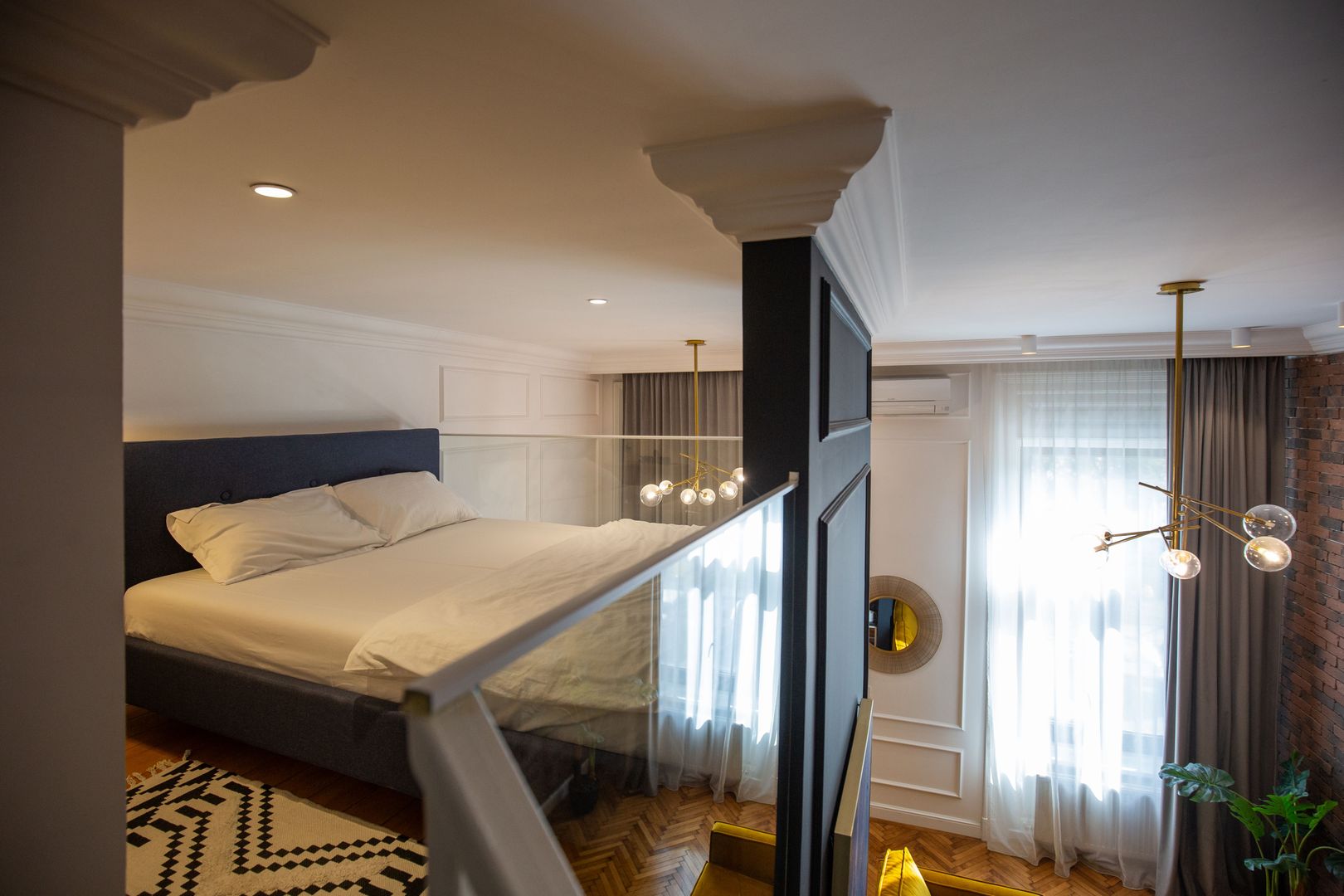 Apartament 1 camera, ultracentral, priveliste Parc 1 Decembrie. - Poză 19