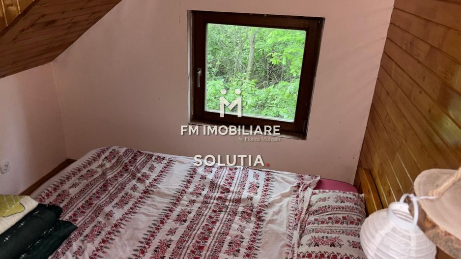 Cabană de vacanță lângă Lacul Mujdeni! - Poză 13