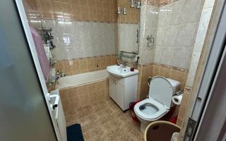 Vind apartament 2 camere. - Poză 6