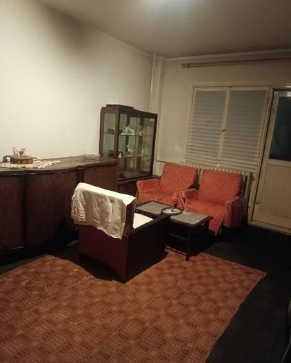 Calea Rahovei proprietar 3 camere ,5/8, decomandat , 1982 - Poză 4