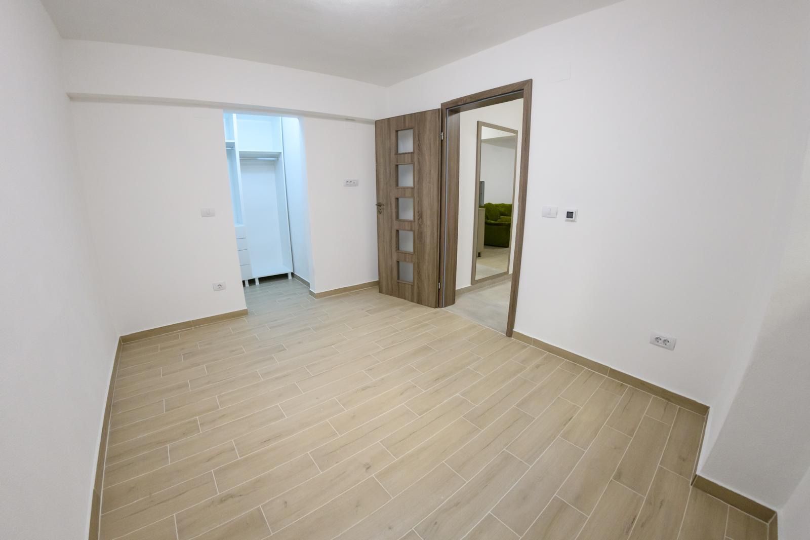 Apartament de închiriat – zona ultracentrală, Oradea - Poză 6