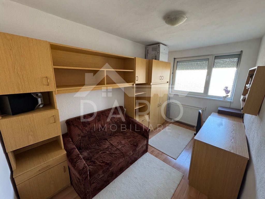 Apartament 3 camere - Poză 2