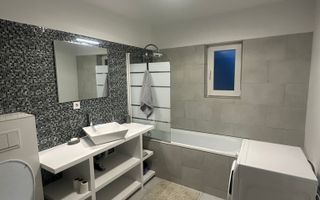 Apartament de vanzare 3 camere 61 mp Sesul de sus - Poză 13