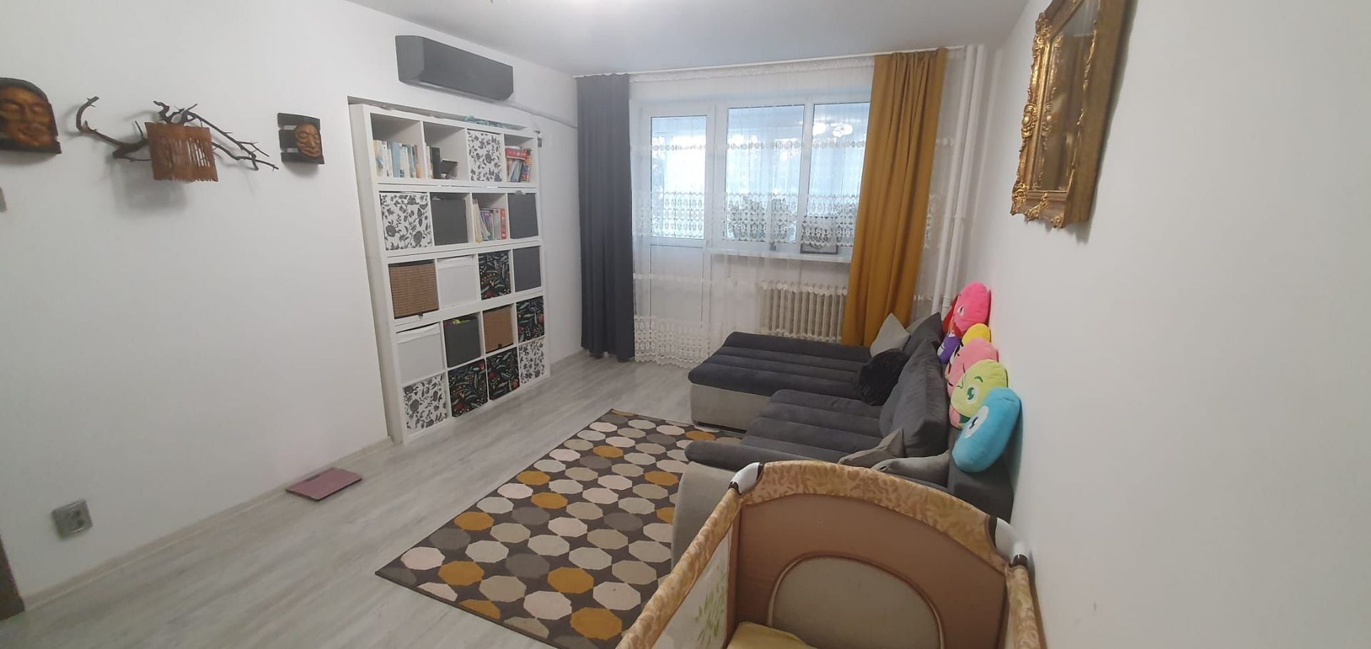 APARTAMENT 3 CAMERE DRUMUL TABEREI BLOC 1974 ETAJ 1 - Poză 1