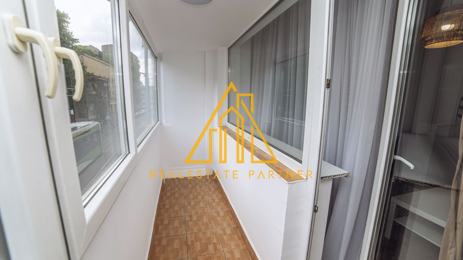 Apartament 4 camere renovat, central, ideal rezidențial sau activitate business - Poză 23