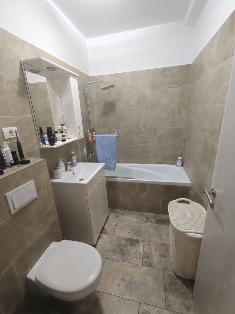 partament 3 camere, zona Buziașului, lângă noul stadion, complet mobilat și utilat - Poză 5