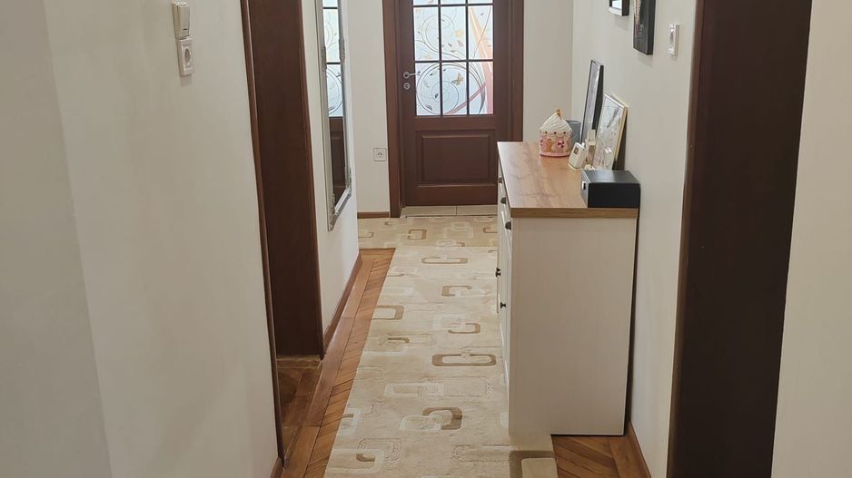 Parcul Carol,imobil versatil rezidential /birouri,parcare si curte - Poză 15